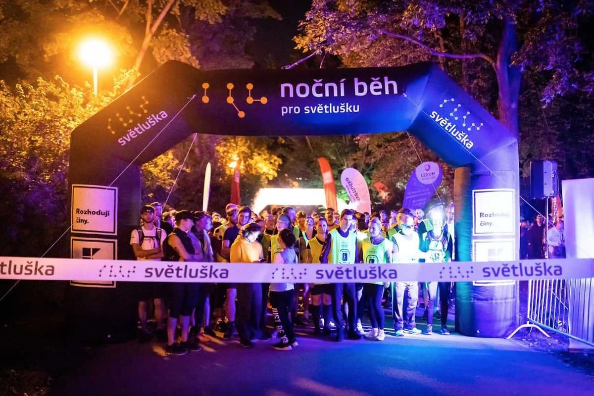 Noční běh pro Světlušku 2026