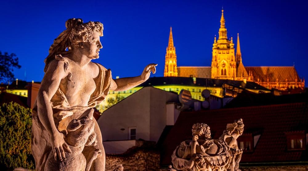 Вечерняя магия Вртбовского сада